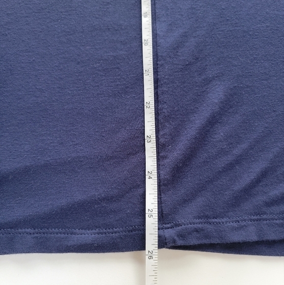 Lane Bryant Navy Blue V-neck T Size 18/20 EUC - Picture 6 of 7